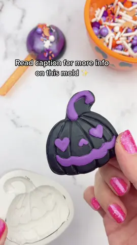 Shop this Jack-O-Lantern mold at @craftycakeshop 😍 Use code BNB10 to save! ✨ #chocolatemold #chocolate #treats #sweettreats #halloween #halloweendesserts #HalloweenTreats #parati #fyp