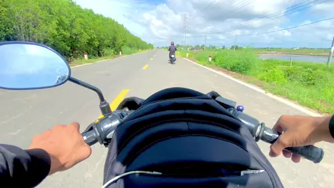 Chẳng ai chọn cách nắm tay một người, mà quên đi hoàn cảnh trước mắt lầm than.! #66đồngtháp #tongphu #xuhuong 