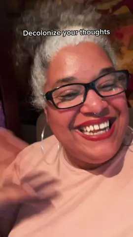 #stitch with @Eddiebetalkin YES! So on point #desireebstephens #makeshifthappen #letshavetheconversation #decolonize #pathologizewhiteness #HealingJourney