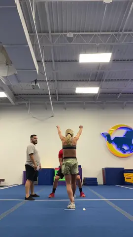 Process of hitting a sequence lol #cheer #cheerleading #stunt #stunting #tumble #tumbling #navarro #navarrocheer #navarrocollege #Fitness #motivation #hardwork #grind #bettereveryday #onemore #reps #consistency