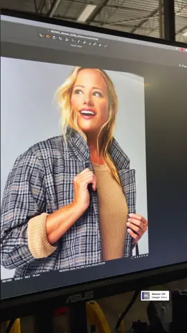 @wantable shoot day #1 📸🙌✨ get ready for Fall! 🍂🍁 #plusmodel #modeling #plussizefashion #plussize #curvy #curves #fallfashion #fall #fallaesthetic #milwaukee