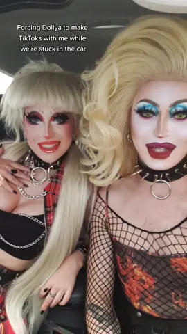 You can see the pain in her eyes #dollyablack #venusenvy #drag #dragqueens #dragula #bffs #hotgirls