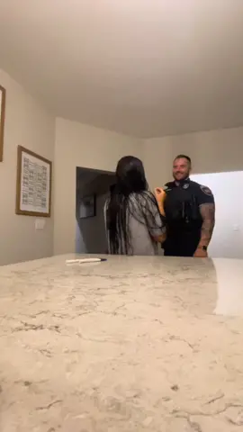 Her Husband reacted to the pregnancy in the funniest way... 🤣👏 #fyp #foryoupage #pregnant #pregnancy #pregnancytiktok 📹 @moesheehan 