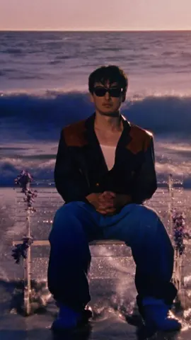 YUKON (INTERLUDE) out now. @joji New album SMITHEREENS coming Nov 4. #joji 