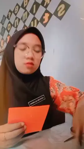 #bandingbandingke  #trend  #fypシ  #MenantuMamakmu #challenge  #chintyagabriella