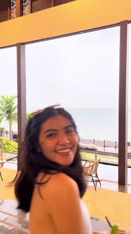 oops almost forgot to flex that I made this top myself 😌💅🏻