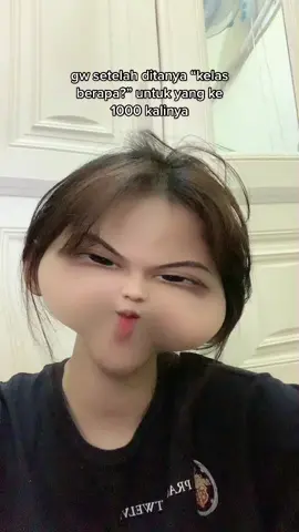 tiap ke warung ditanyain kelas mulu #fyp #beranda #gayatiktok #gayadirumah #facestretch 