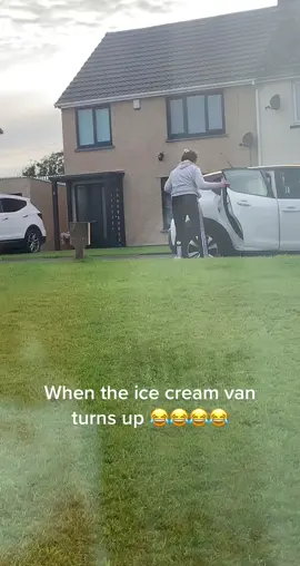 When the IceCream van turns up... #Fyp #icecream #icecreamvan #tune #Running #fast #cumbria #westcumbria