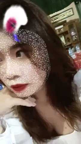 yêu HK nói lẹ một câu 🤧