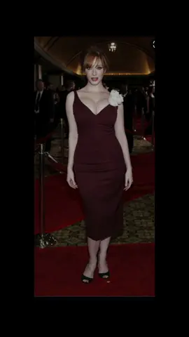 #christinahendricks #fyp #Joanharris #RogerSerling #bestactress #pinup #madmen #redheadproblems #ginger #redhead #joanamadmen #likeyoudontknow #marliynmonroe