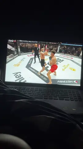 Xayyo wygrywa 9 walkę #xayoo #fammemma #viral #fyp #konopskyy #walki #dlaciebie #famemma15 #live #foryou #fupシ 