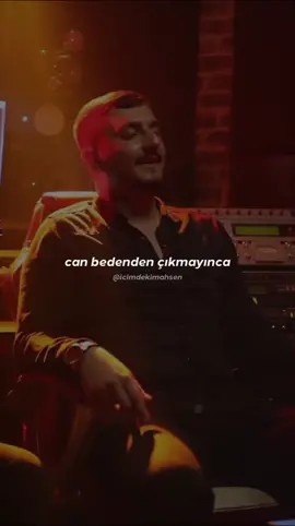 ben nasıl unuturum seni, can bedenden çıkmayınca... #barışmanço #özgürkaplan