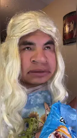 Un día muy normal en casa! 🤷‍♂️🤷‍♂️🤷‍♂️ #elmexitachi #viral #fy #fyp #comedia #mexicano #spanglish #méxico 