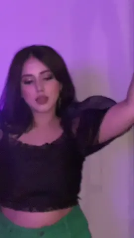 Kesa sharmana 🙈🫠 #emomanna #emomannafam #foryou #fyp #chammakchallo #trendingsong #foryoupageofficiall #dancechallenge #trendingsongontiktok