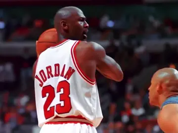 His backward jump shot is like a beautiful picture! 💯🏀 #michaeljordan #NBA #basketball #fyp #sports #nbahighlights 