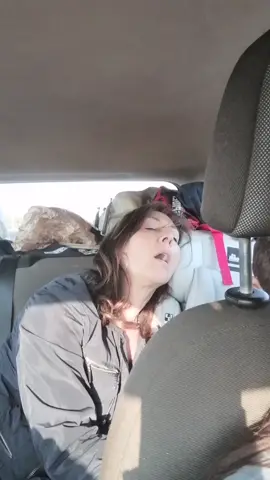 Mia mamma in tutti i luoghi in tutti i laghi... 🤣🤣🤣❤️