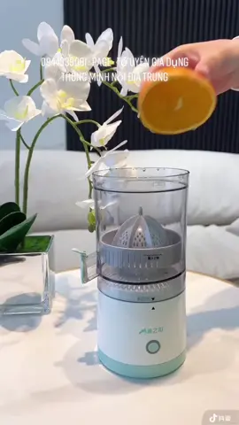 Máy vắt cam siêu nhanh chóng- vắt cực nhanh luôn- vắt được cam - táo- nho-lê- dưa hấu- vắt được nhiều nước- siêu tiện luôn- dùng thích lắm khách nha, mạnh lắm ạ, vắt kiệt khô nước trong trái cây luôn ý-zalo-0944339081