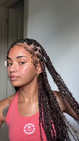 watch me do some boho senegalese twists <3 