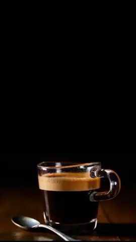 Ya udh deh mulai skrng aku temenan sama kopi aja 😏😅🤣
