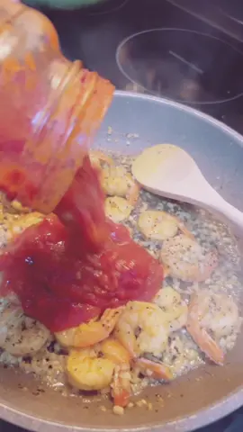 Garlic anything has been my pregnancy craving 🥹 #Recipe #garlicshrimpstirfry 