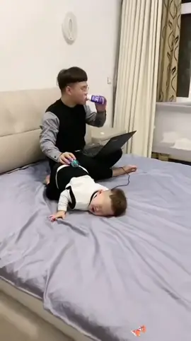 funny#foryou #foryoupage #tiktokbdofficial #funnny #unfrezzmyaccount🙏