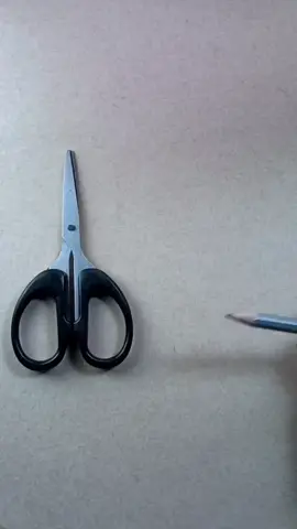 drawing scissors  ✂️ 3d 🤣🫡#foryou  #fyp #art #drawing #artist #dontdothis #dothis #howtodraw #satisfying #draw #scissors