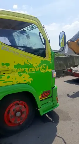 #drivermuda #Towingjakartatimur #fyp #towingtiktok