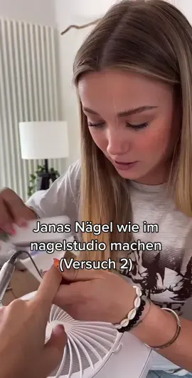 Nagelstudio Beautx wieder im Dienst 💅🏼 #naildesign #nails #janalibra #foryou #fyp #Vlog #LiveOutlandish 