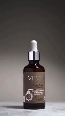 Já pensou em ter um cuidado para o fio que vai da raiz às pontas ? 😍 Testado e aprovado na Anvisa o Tônico Vigore foi analisado em condições reais de uso com acompanhamento dermatológico, atribuindo maior confiabilidade aos resultados do teste de eficácia.  *Fortalece da raiz às pontas. *Fios mais fortes e resistentes. *Previne a queda. *Estimula o crescimento de novos fios. *Aumento do comprimento capilar. Donatti, a marca que cuida da saúde dos fios!!  #donatticosmeticos #donattisc #amarcaquecuida
