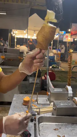 How they make a tornado potatoe 😳