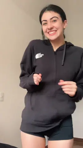nem parece q eu tô MUITO cansada hj