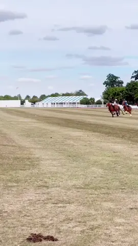 Don’t have many videos of me playing polo but here’s me smashing a goal in 🤙 #polo #forfarriersbyfarriers #farrier #GenshinTeleport #farriersoftiktok #UnlimitedHPInk #fyp #equestrian #satisfying #horse #viral #verifyme #foryou