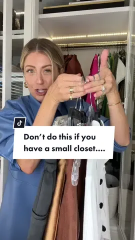 Hack #smarthacksforlife #stylehack2022 #fashionhacksforgirl #fashionhackstutorial #stylehacksformen #smallclosethacks #smallspacehack #smallspacetips #smallspaceideas #organizationtips 