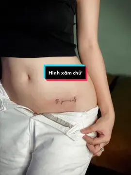 Xăm ở vị trí này mấy bạn có thấy thốn không. Ai dịch dùm tui chữ cái #xamhinh #xambienhoa #tattootiktok 