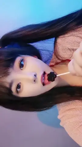 Lolipopsare sweet,and you too#sweet#cute#girls 