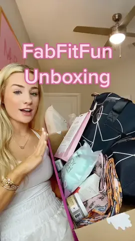 Seriously can not get over my Fall FabFitFun Box🤩!!! Watch to the end for a coupon code for $$$ off your subscription!! #fyp #fabfitfun #jillianrhae #fabfitfunpartner @fabfitfun 