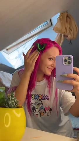 А я шавуху люблю і кфс, якщо раптом комусь цікаво🫢