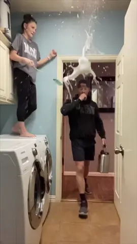 They are constantly having a battle in their home 😂 @mamalindy #prank #funny #couple 