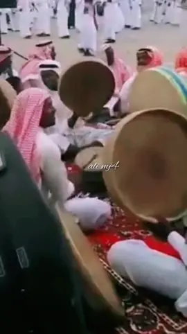 #ارحبوووو_ي_متابعيني #زير #زير_بيشه #جنوبي #جنوبيات #جنوبنا #الجنووووووب #عرضة #بيشه #فلكلور #فلكلور_شعبي #شعبيات #اكسبلورexplore #دق_زير #زير_بيشه_اكسبلور #tiktok 