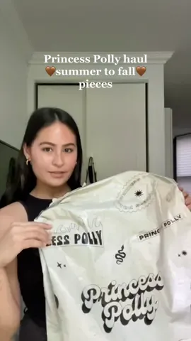 Princess Polly Haul!! #princesspollytryonhaul #transitionfashion #fallfashion 