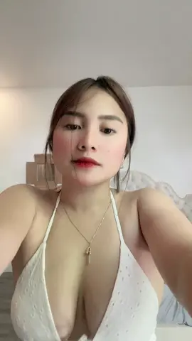 Wag daw ako mag smile sigi sigi po 🤍