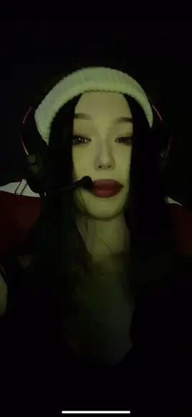 follow my ig:madaryss 