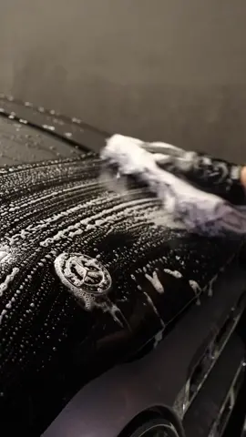 🔥💦Satisfying cinematic + ASMR foam wash this Mercedes GLS #mitza #car #cleaning #autodetailing