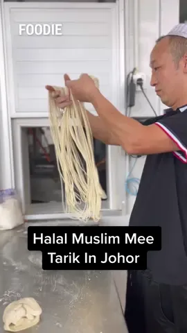 Halal Muslim Mee Tarik In Kota Tinggi. 😍📍Muslim Mee Tarik @ Heritage Mall, Kota Tinggi. #cafehopping #jbcafe #johorfoodie #Foodie #johor #MalaysianFood #MakanLokal #IniStyleKita 