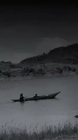 #fyp #galaubrutal #sadstory #sadvibes🥀 ini mentahan nya.tinggalkan jejak sebelum di ambil video nya 🦋🦋🌹
