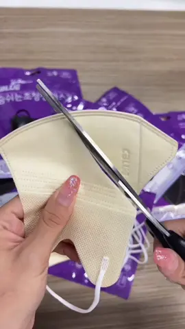 A pack of ten pieces, you must take it when you go out, the quality is very good, and it will not break easily#Immersive out of the box#facemask#fyp#3Dfacemask#tiktopfinds#ButterflyMask 