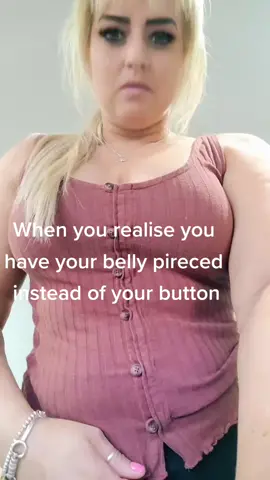 Belly pireced instead of button #OhNo #belly #bellypirecing #howtotiktok 