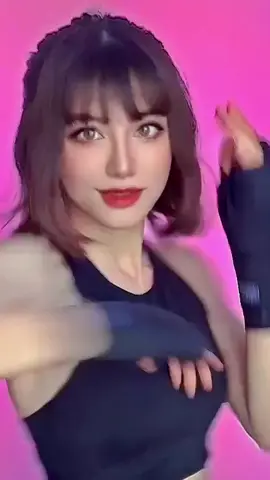 “Can I be in your photo?” “Ew no…” #fpyシ #viral #muaythaigirl #fitnessgirl #martialartgirls #combatsports #femalemuaythai #transition