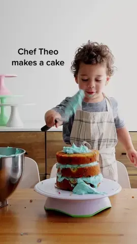 I let my two year old make his own birthday cake and here’s what happened 😅🥳 #littlechef #cakedecorating #bakinglove #bakingwithkids #cakesoftiktok #cakes #buttercream #layercake #2ndbirthday #2yearsold #2ndbirthdaycake #sensoryplay #toddleractivities #toddlermom #toddlersoftiktok #bakersoftiktok 