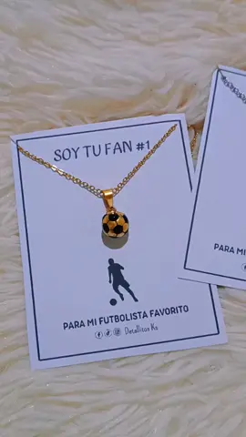 Un detalle perfecto 💖#detallitosks #acsessories #emprendimiento #collar #detallespersonalizados #futbol⚽️ #detalles_que_enamoran